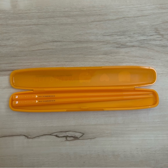 Hello Kitty Sanrio Chop Sticks Orange 1999 Rare HTF With Case - Picture 3 of 4